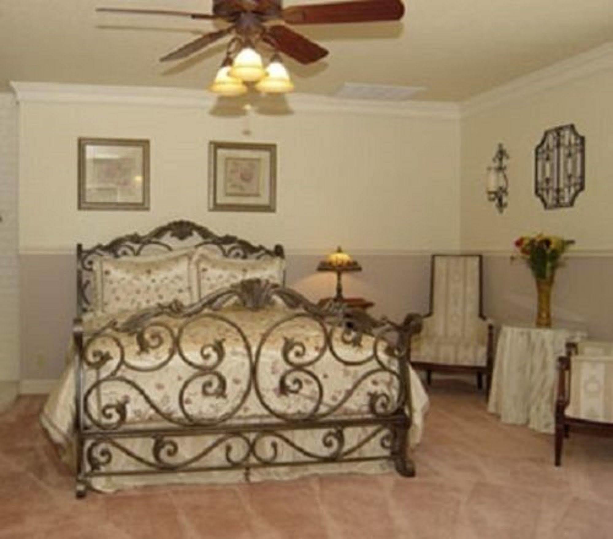 Sierra Sun Cloud Inn - Colfax (Adults Only) Exterior photo